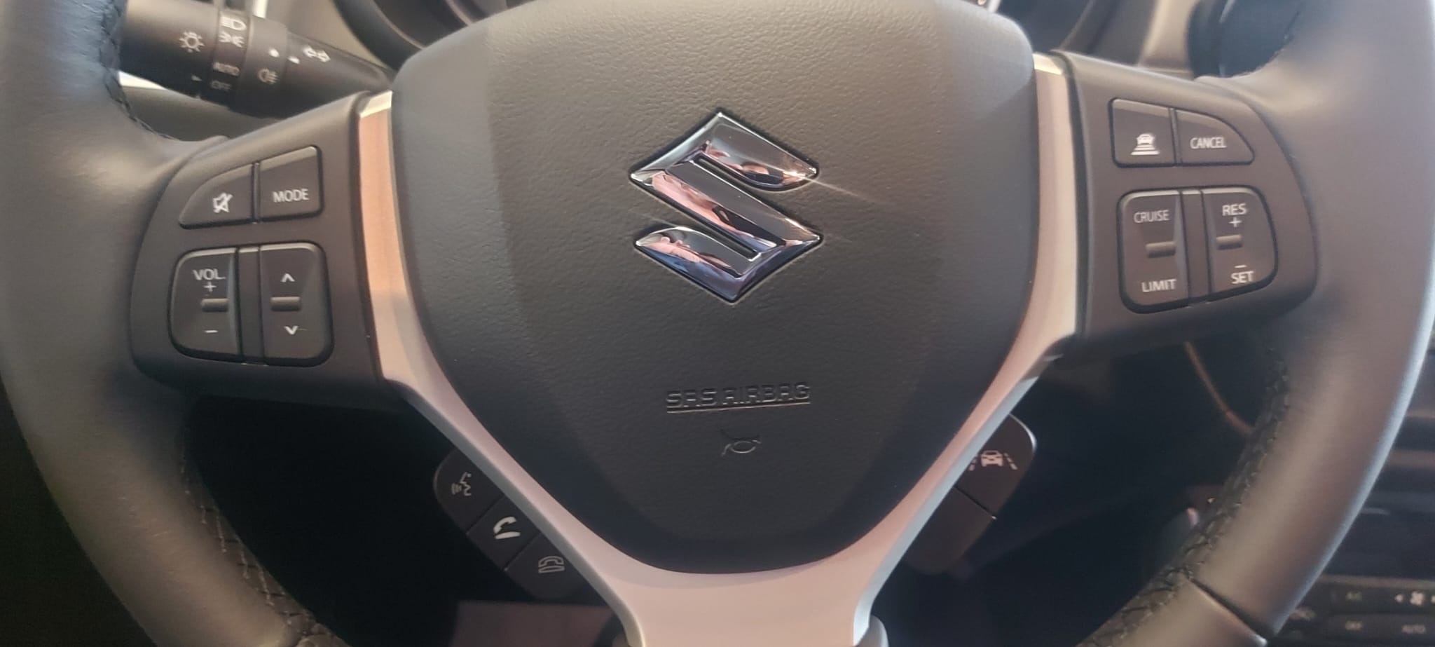 suzuki-scross-14t-s2-4wd-mhev-21032024